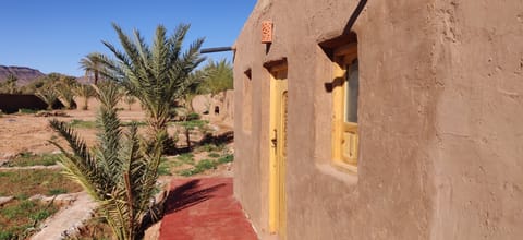 Exterior Guest Room