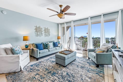 Living area with beautiful views