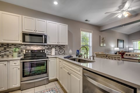 Everything you need to cook a full meal—or just heat up leftovers in style.