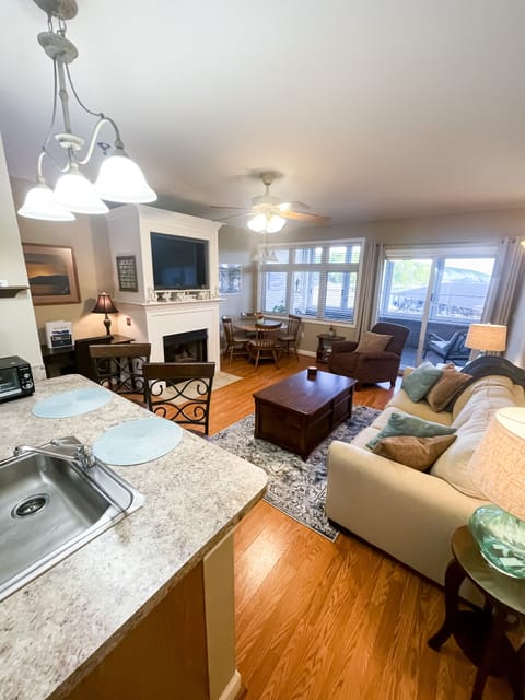 Cozy Living Room with lake views - open to kitchen 