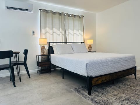 Unit 5 Bedroom with Queen Bed