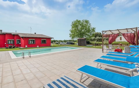 pool