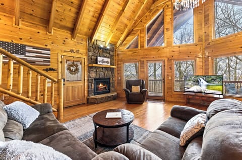 Open living space with Smart TV and sofa sleeper 