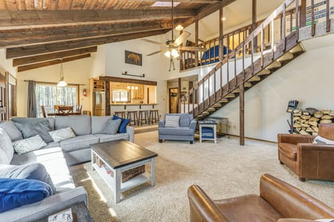 Angel Fire Vacation Rental | 3BR | 2.5BA | 1 Step to Enter | 2,200 Sq Ft