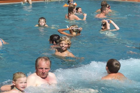 Holiday Home Swimming Pool