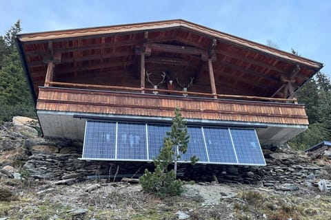 Holiday Home Exterior [winter]