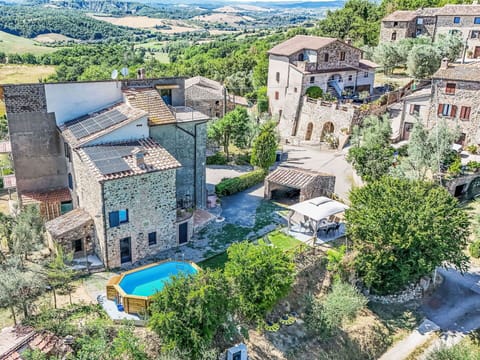 Landscape, Architecture, House, Residential Area, Rural Area, Home, Human Settlement, Village, Estate, Swimming Pool