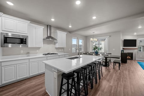 Cook, gather, connect—this kitchen is made for more than just meals!