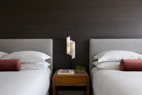 Unit with 2 Queen Beds