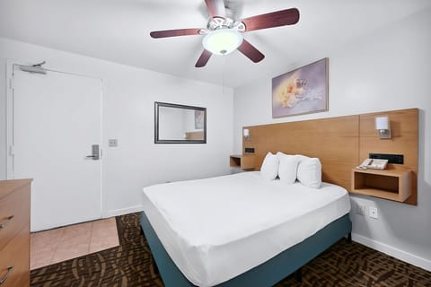 Unit with 2 Double Beds