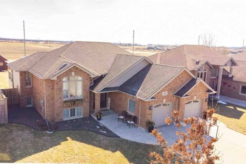 894686e8 69ad 464b a1a3 9b56f75b3c99