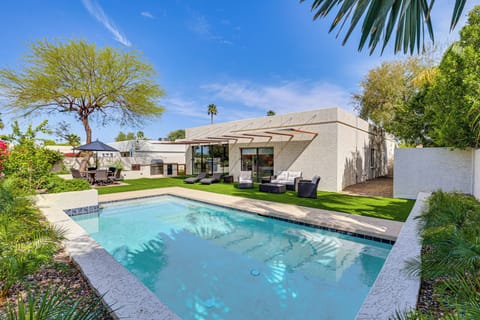 Scottsdale Vacation Rental | 4BR | 3BA | 1,966 Sq Ft | 1 Step to Enter