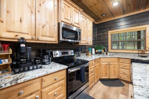 Keurig & drip coffee maker