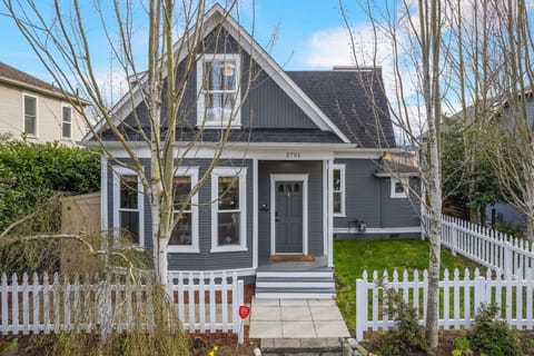 Step into your stylish Seattle retreat—where cozy vibes and thoughtful design come together effortlessly.