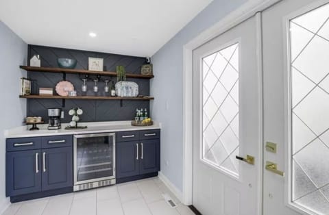 Kitchen Wet Bar