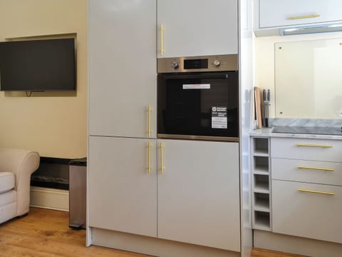 Kitchen area | The Ouse - Flat 2 - Holgreaves Apartments, York