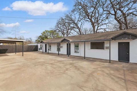Shared Driveway Between the 3 Units