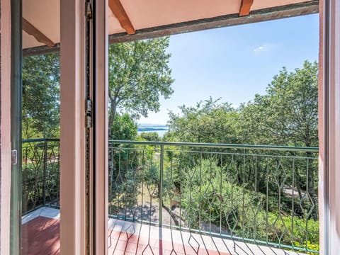 Balcony, Handrail, Glass, Wood Stain, Hardwood, Shade, Deck, Eco Hotel, Home Door, Fence