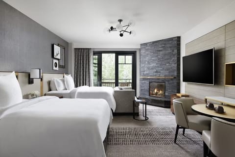Two Double Room offers 2 Beds, Fireplace, Mini Bar, Separate Soaking Tub