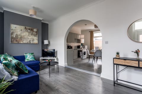 Living Room / Lounge