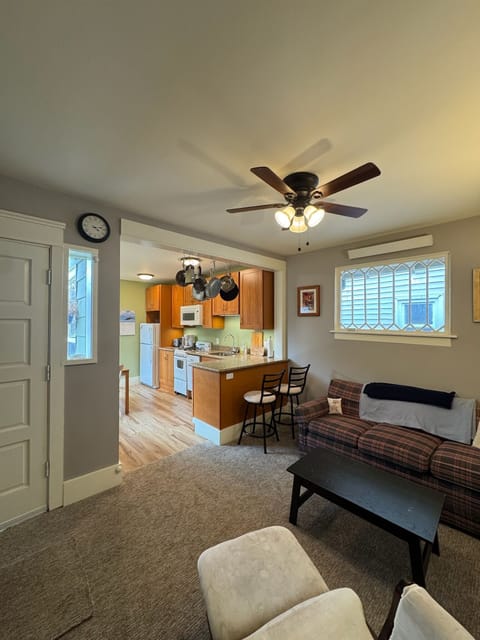 Living room, looking into the kitchen