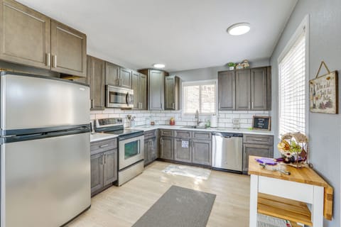 Kitchen | Blender | Toaster