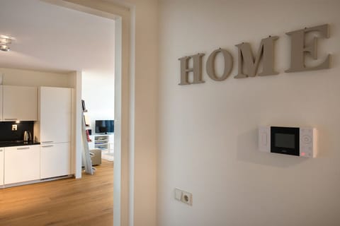 Entrance / Reception