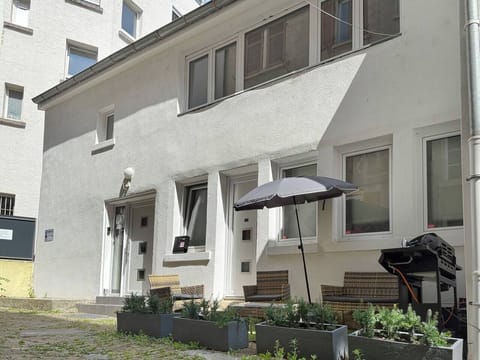 3029bab6-3396-4c2d-965c-a86a34d61b9e