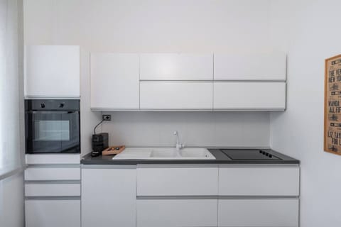 4d34a60a-e2d2-46ff-80c3-69eb82f53d93