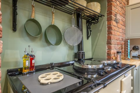 The Summer House - Kitchen 1