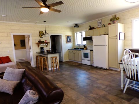 Bright, open floor plan