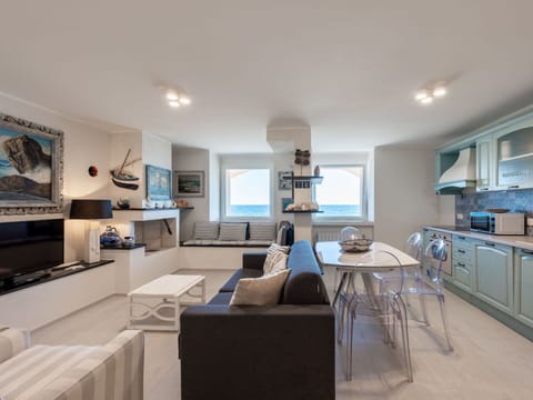 Furniture, Interior Design, Flooring, Couch, Ceiling, Floor, Room, Table, Apartment, Living Room