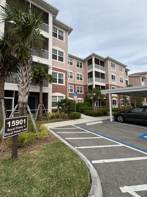 1 of 4 Entrances to Building (designated parking spot is where the gray car is)