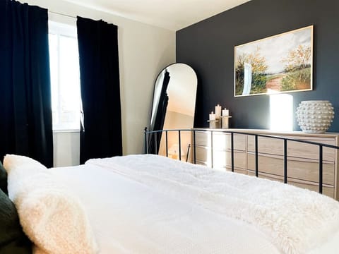 Cozy vibes and dreamy nights await in this white wonderland! ✨🥰 Where every pillow is a hug, and every blanket is a warm embrace.