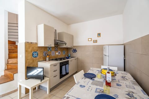 Kitchen and dining area