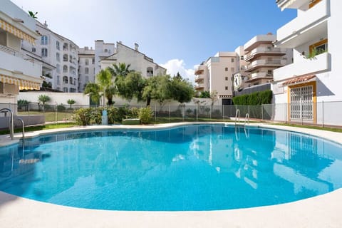 Communal swimming pool