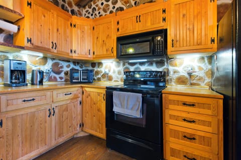 Kitchen comes with everything you need to cook a masterpiece. 