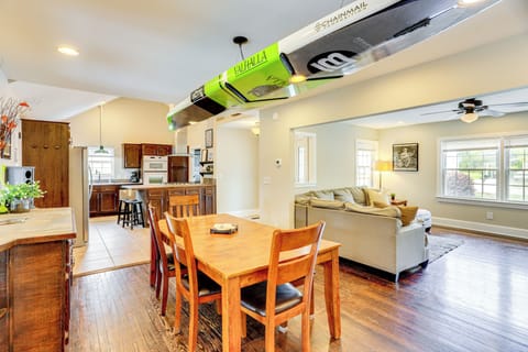 Dining Area | Dishware/Flatware