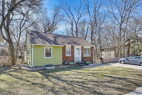 Ames Vacation Rental | 2BR | 1BA | 3 Steps to Enter | 750 Sq Ft