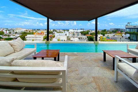 Amazing Rooftop Pool