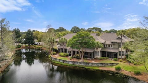 Beautiful lakefront home with serene water views!