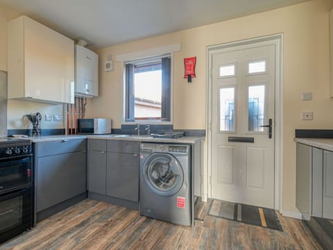 Apartment, Furniture, Residential Area, Balcony, Condominium, Chair, Shade, Resort, Coast, Hotel