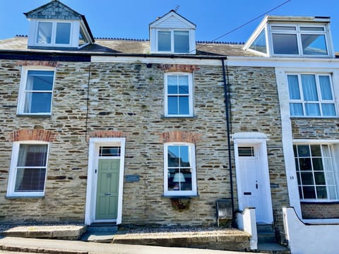 Front of Camel Cottage, in Padstow, North Cornwall