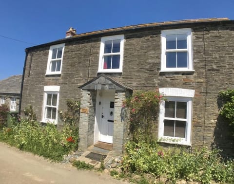 Front of Webbers Holiday Cottage, Padstow, North Cornwall
