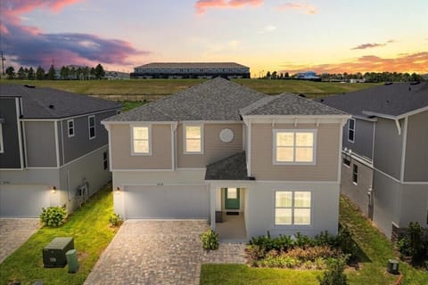 2318 Sea Rock Rose Trail (1).jpg