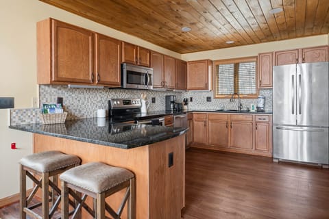 Seating at the Kitchen Bar