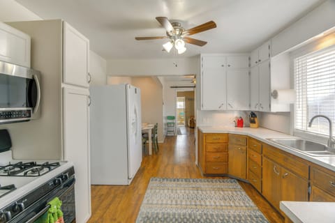 Kitchen | Microwave | Spices