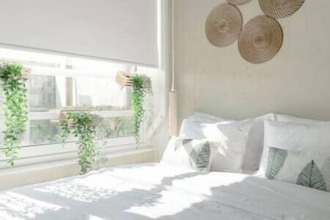Bedroom (2)