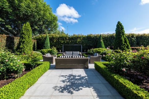 Villa Palatial