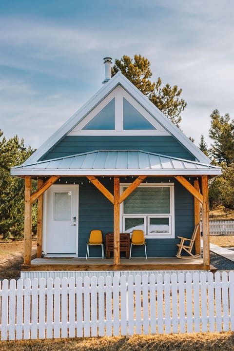 Coliseum  - front porch